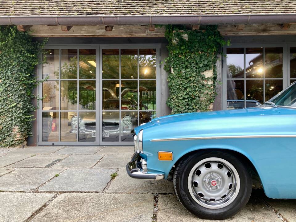 Bild 24/35 von Volvo 1800 ES (1973)