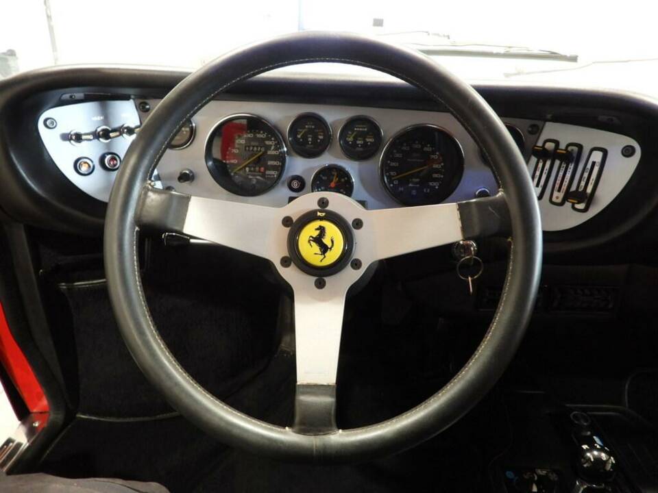 Bild 6/15 von Ferrari 308 GT4 (1979)