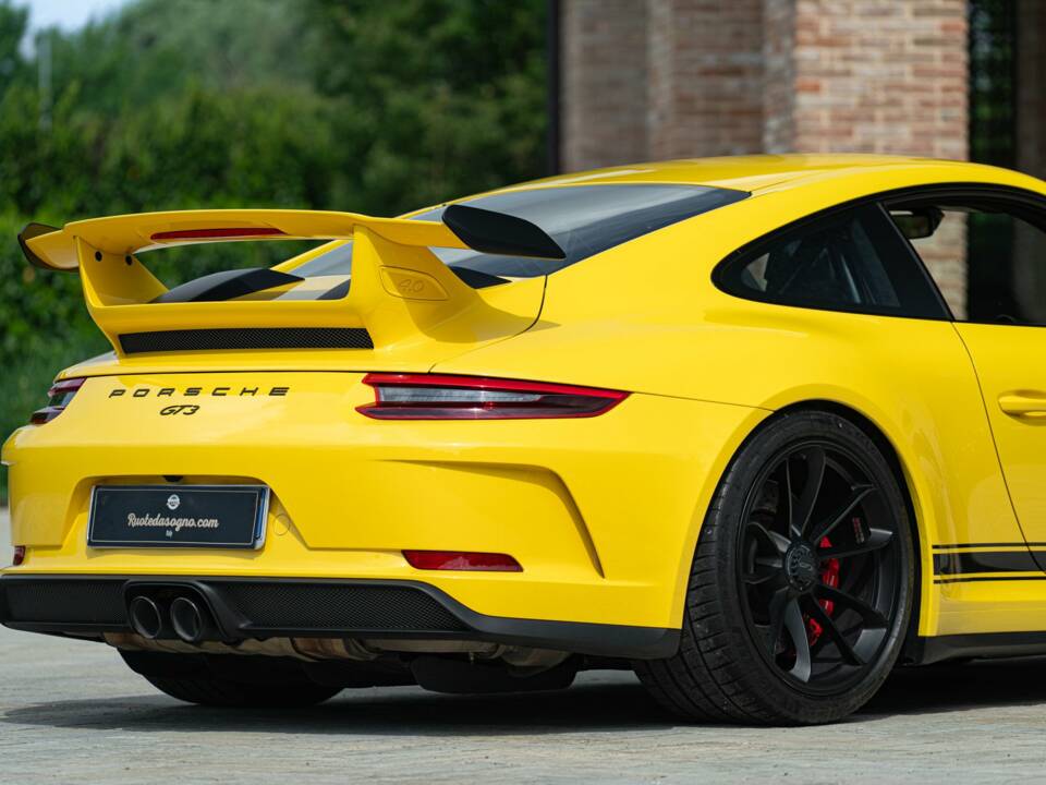 Bild 31/50 von Porsche 911 GT3 (2017)