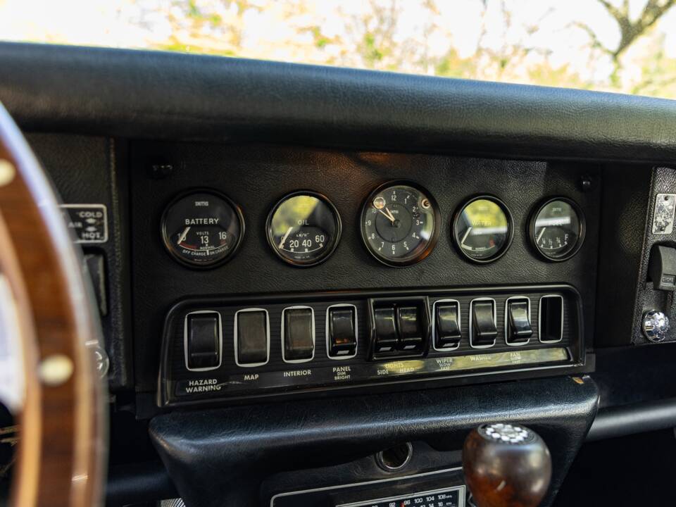 Imagen 22/25 de Jaguar Type E (2+2) (1969)