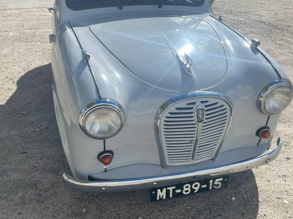 Image 5/51 of Austin A 35 (1959)