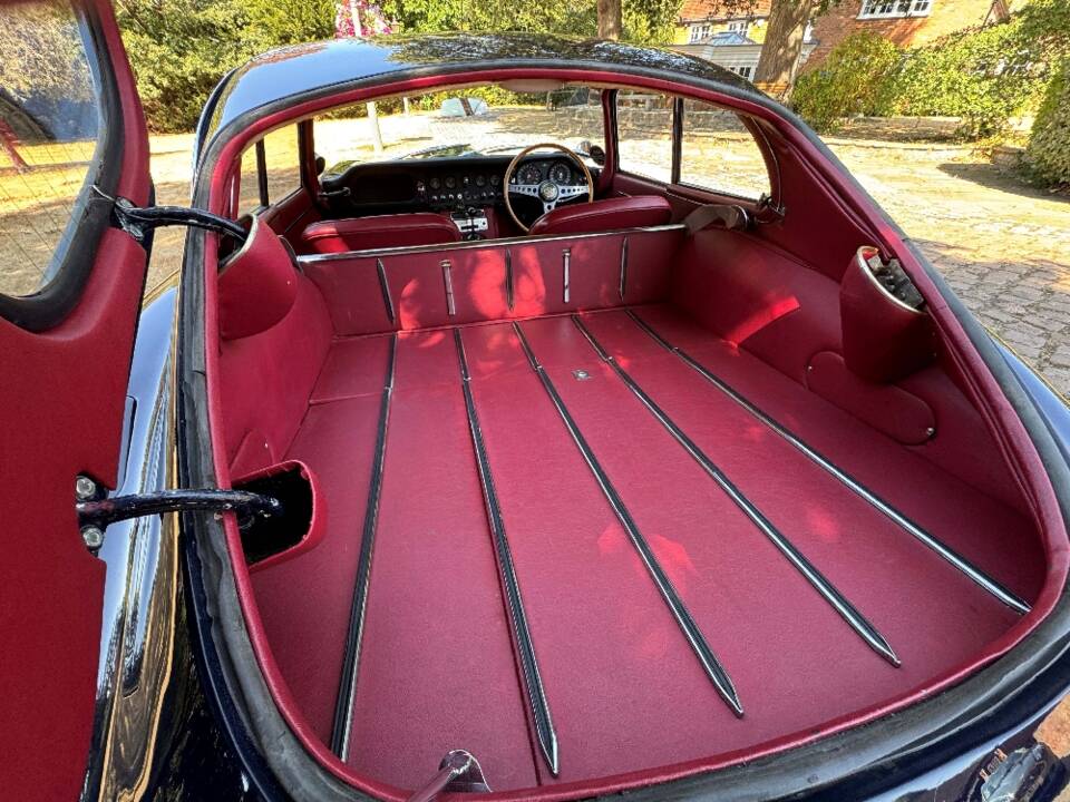 Immagine 52/52 di Jaguar Type E 4.2 (1965)