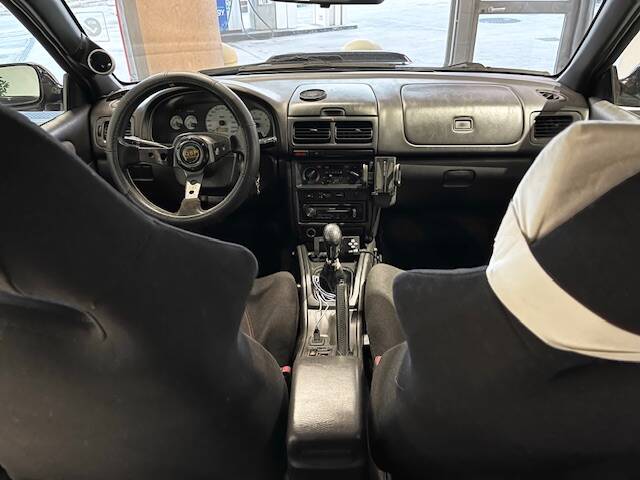 Image 12/14 de Subaru Impreza 2.0 T GT 4WD (1998)