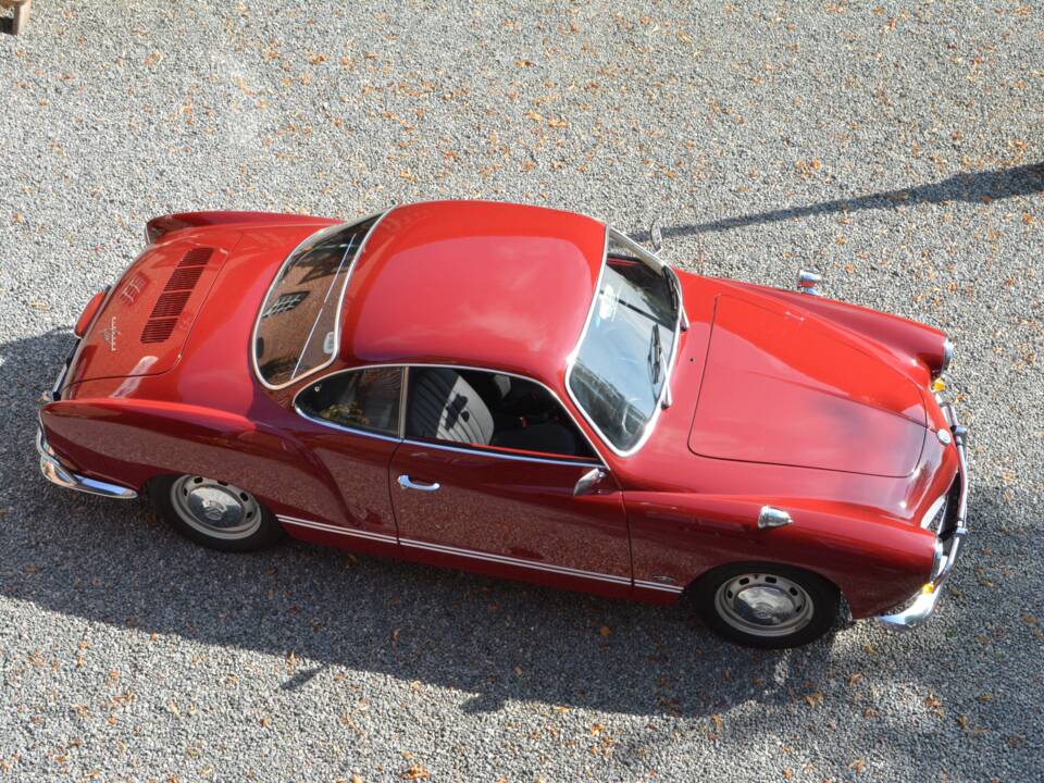 Image 7/15 of Volkswagen Karmann Ghia 1500 (1967)