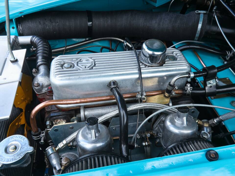 Image 23/50 of MG MGA 1600 (1958)