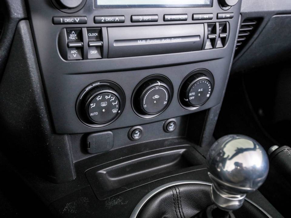 Image 29/50 of Mazda MX-5 1.8 (2007)