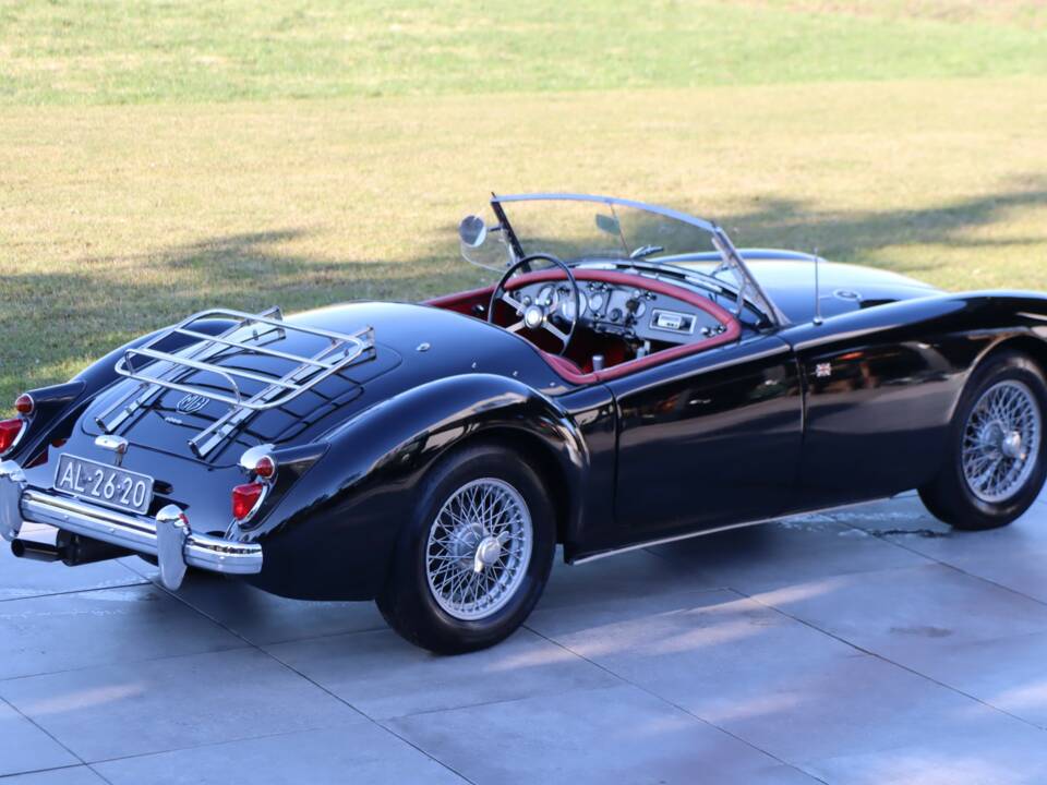 Immagine 2/50 di MG MGA 1600 (1959)