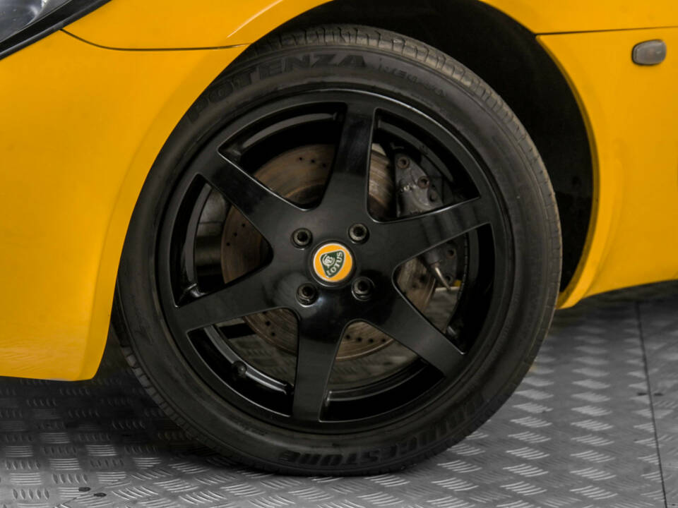 Image 4/50 of Lotus Elise (2003)