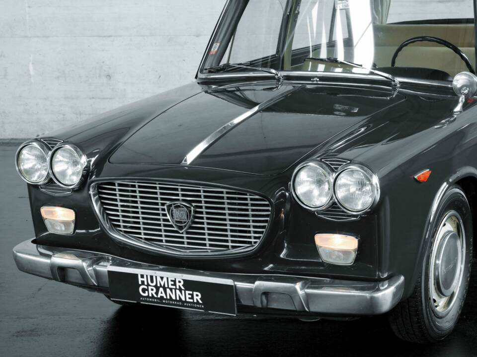 Image 6/50 of Lancia Flavia 1800 (1965)