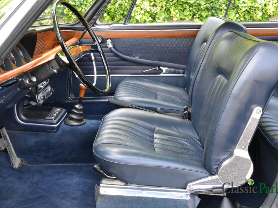Image 10/50 of BMW 2000 CS (1970)