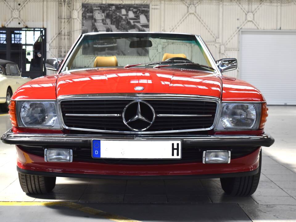Image 2/94 of Mercedes-Benz 560 SL (1988)