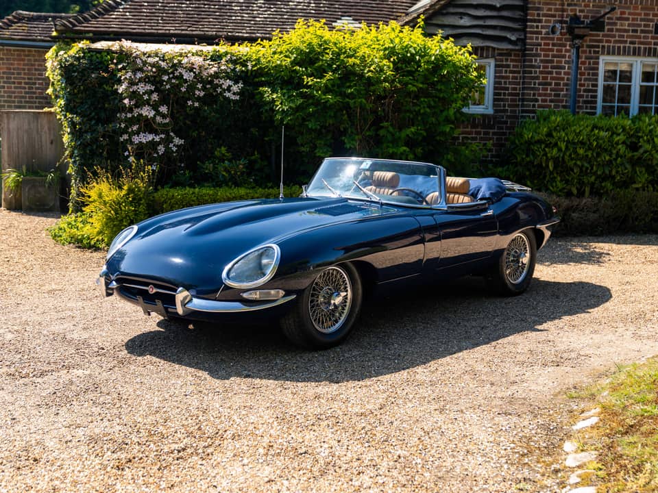 Image 9/86 de Jaguar E-Type (1967)