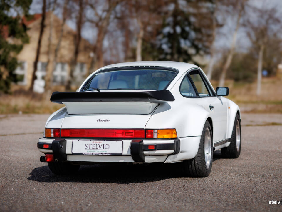 Image 14/46 of Porsche 911 Turbo 3.3 (1980)