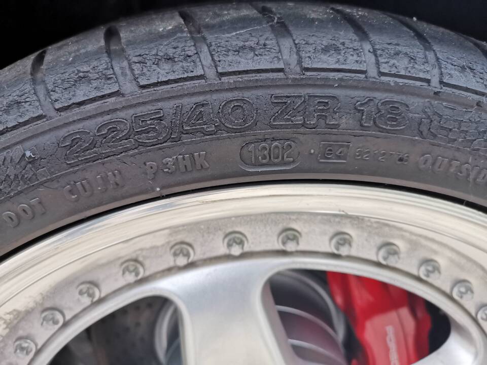 Bild 23/31 von Porsche 911 Carrera (WTL) (1990)