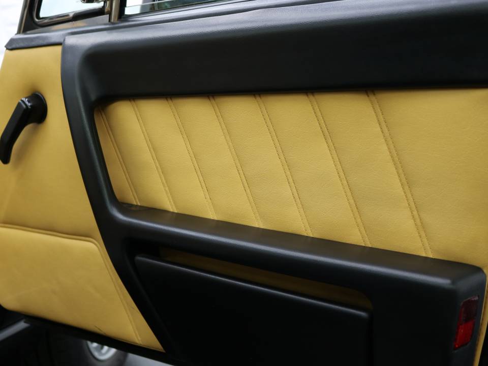 Imagen 22/38 de Alfa Romeo 2.0 Spider (1990)