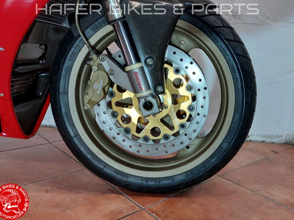 Bild 25/42 von Ducati 916 SPS (1997)