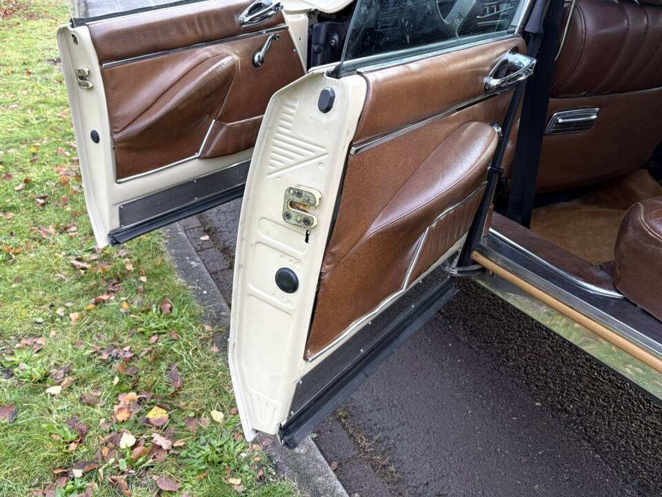 Bild 10/15 von Citroën DS 23 Pallas (1973)