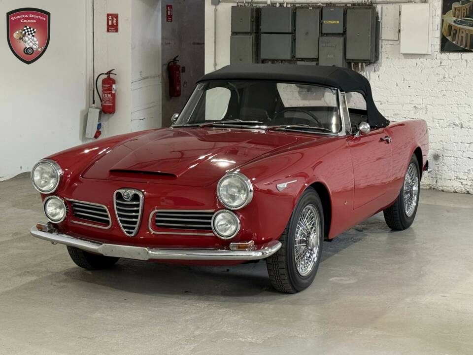 Bild 10/76 von Alfa Romeo 2600 Spider (1964)