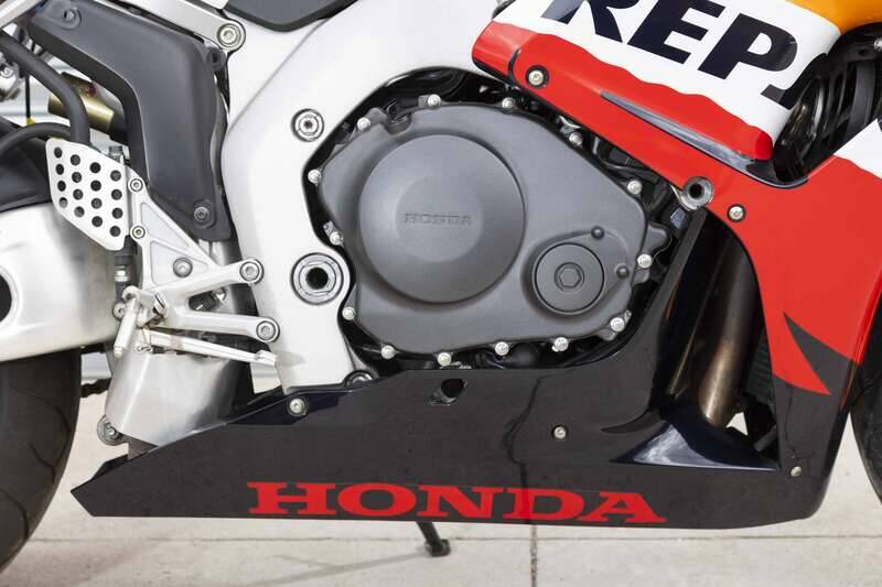 Bild 8/42 von Honda CBR 1000 RR Fireblade (2007)