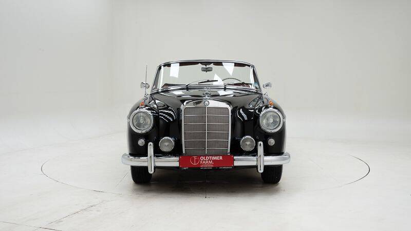 Bild 9/15 von Mercedes-Benz 220 SE Cabriolet (1958)