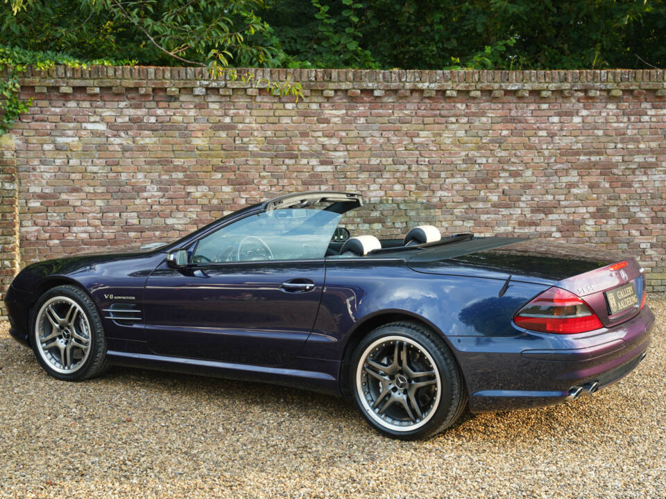 Image 42/50 of Mercedes-Benz SL 55 AMG (2006)