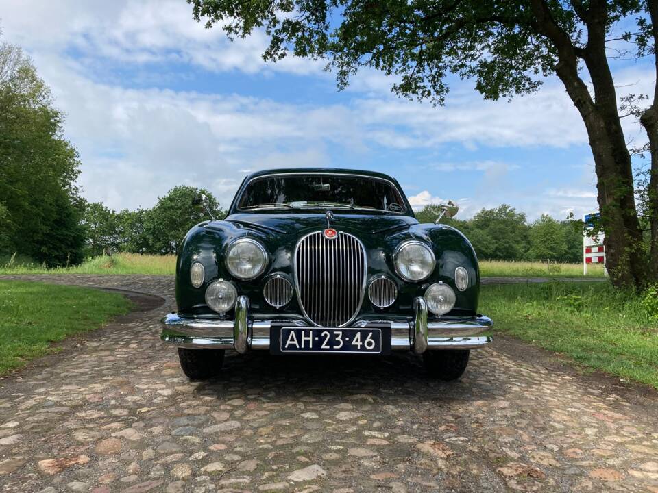 Bild 2/31 von Jaguar 3,4 Liter (1957)