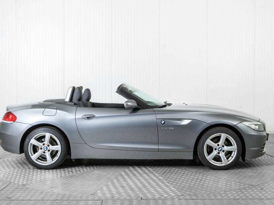 Image 10/50 of BMW Z4 sDrive23i (2010)