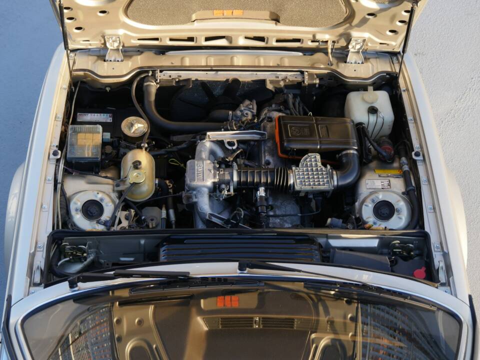 Afbeelding 40/44 van BMW 635 CSi (1985)