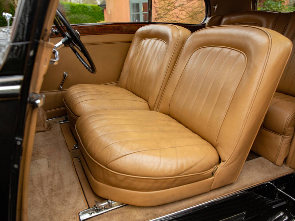 Image 11/50 of Bentley 4 1&#x2F;4 Litre (1938)