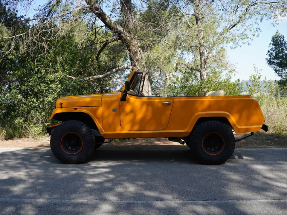 Immagine 2/5 di Jeep Jeepster Commando C-101 (1952)