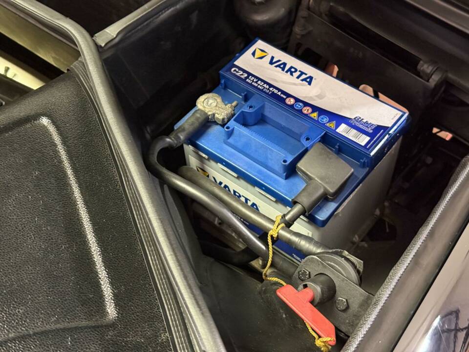 Image 35/50 of Ferrari Dino 208 GT4 (1980)