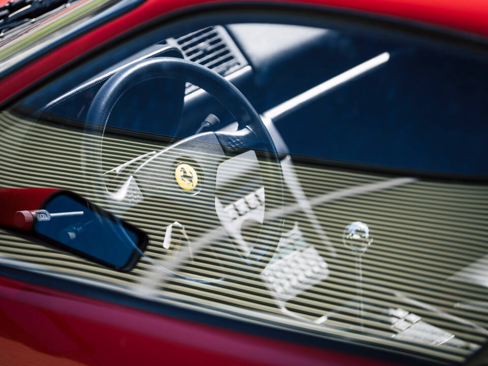 Image 13/30 of Ferrari 348 TB (1991)