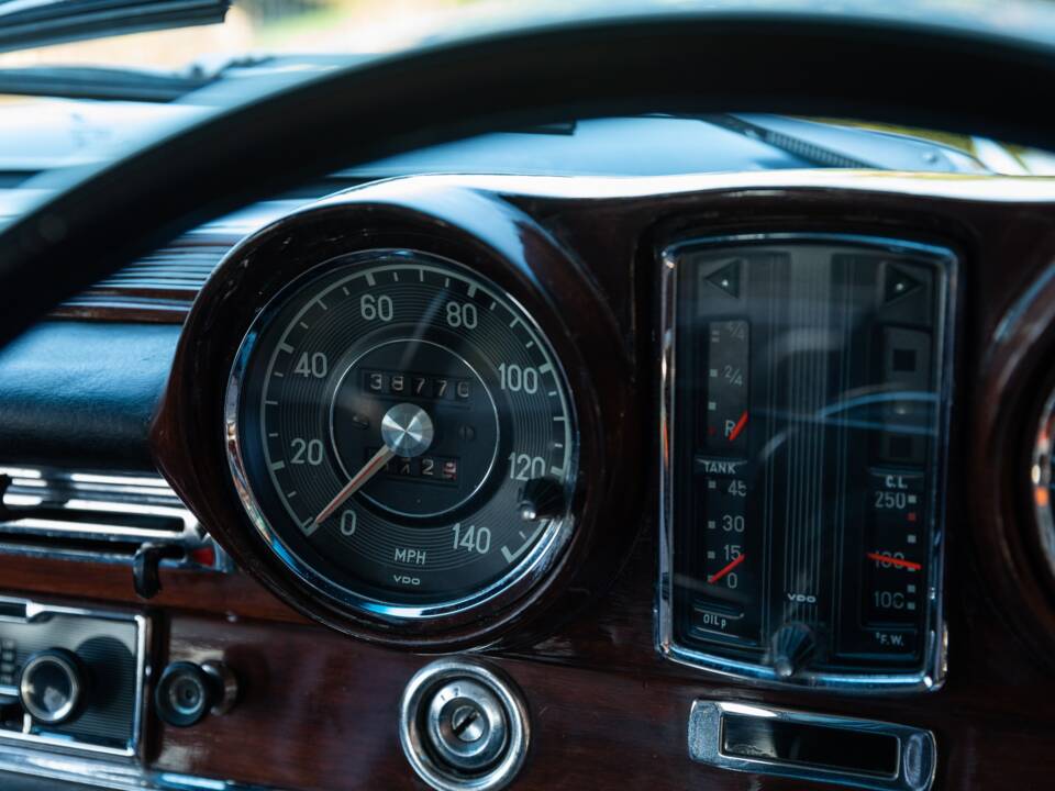 Afbeelding 33/45 van Mercedes-Benz 300 SE (1965)