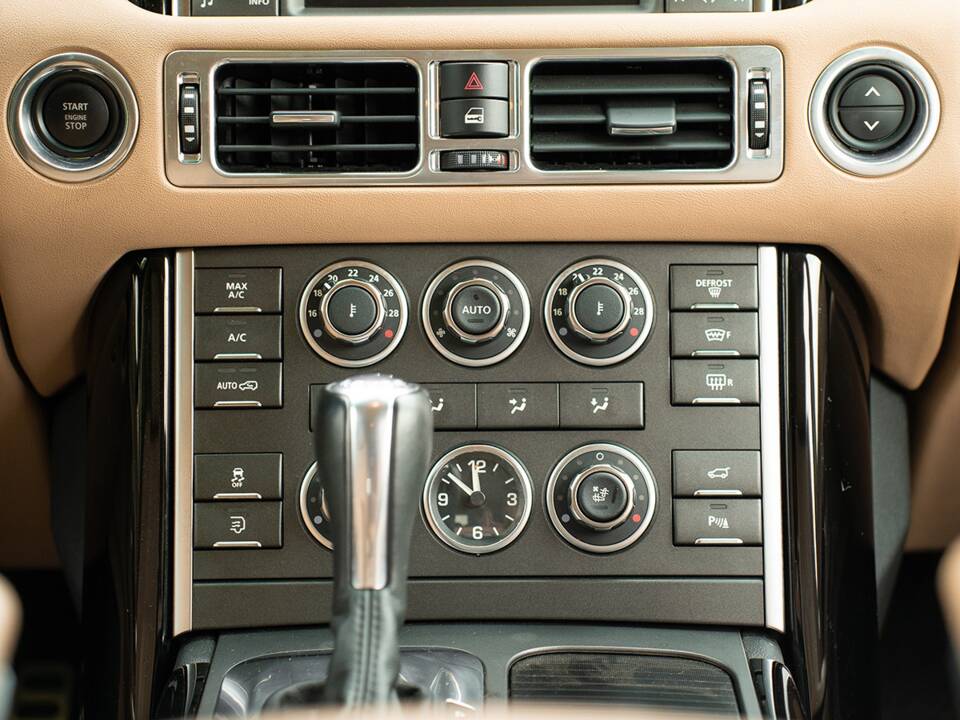 Imagen 56/67 de Land Rover Range Rover V8 Supercharged (2012)