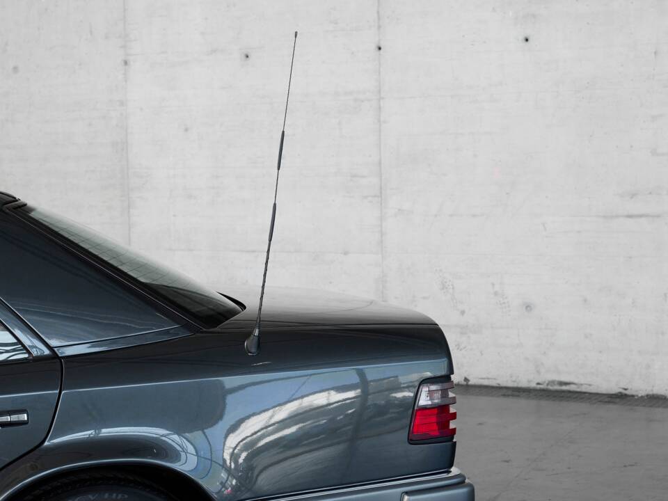 Bild 8/50 von Mercedes-Benz E 500 (1993)