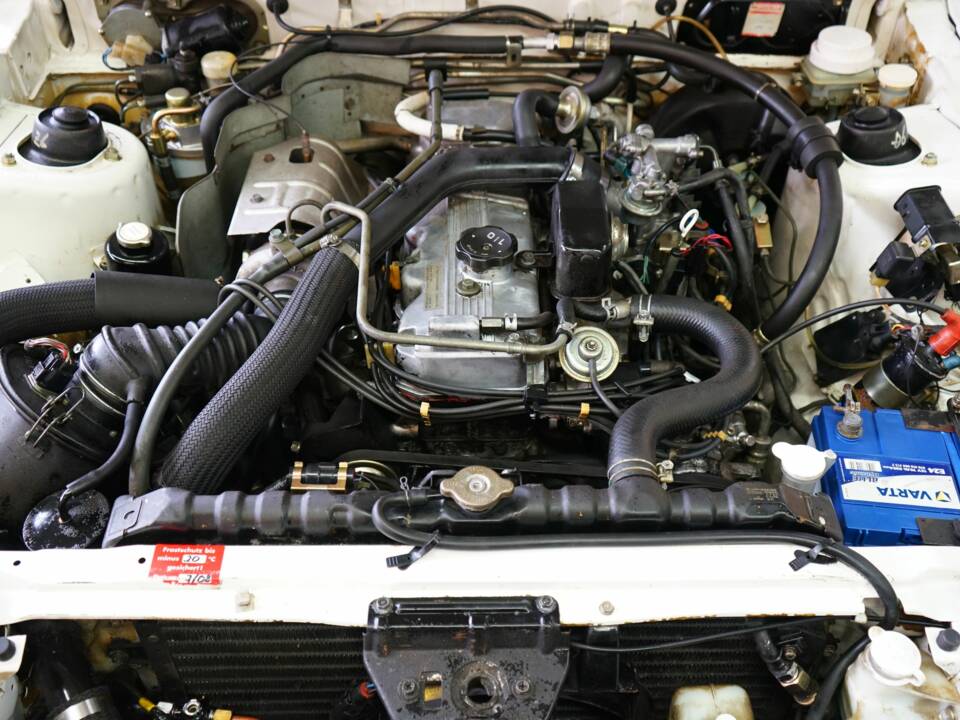 Bild 30/43 von Mitsubishi Starion (1989)