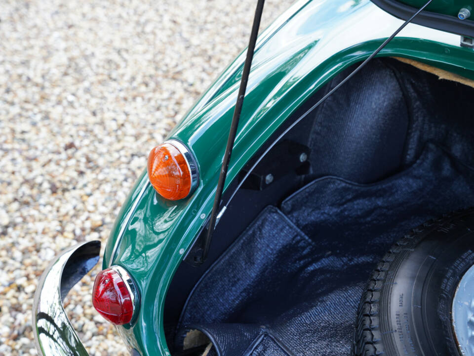 Image 36/50 of Austin-Healey 3000 Mk III (BJ8) (1967)