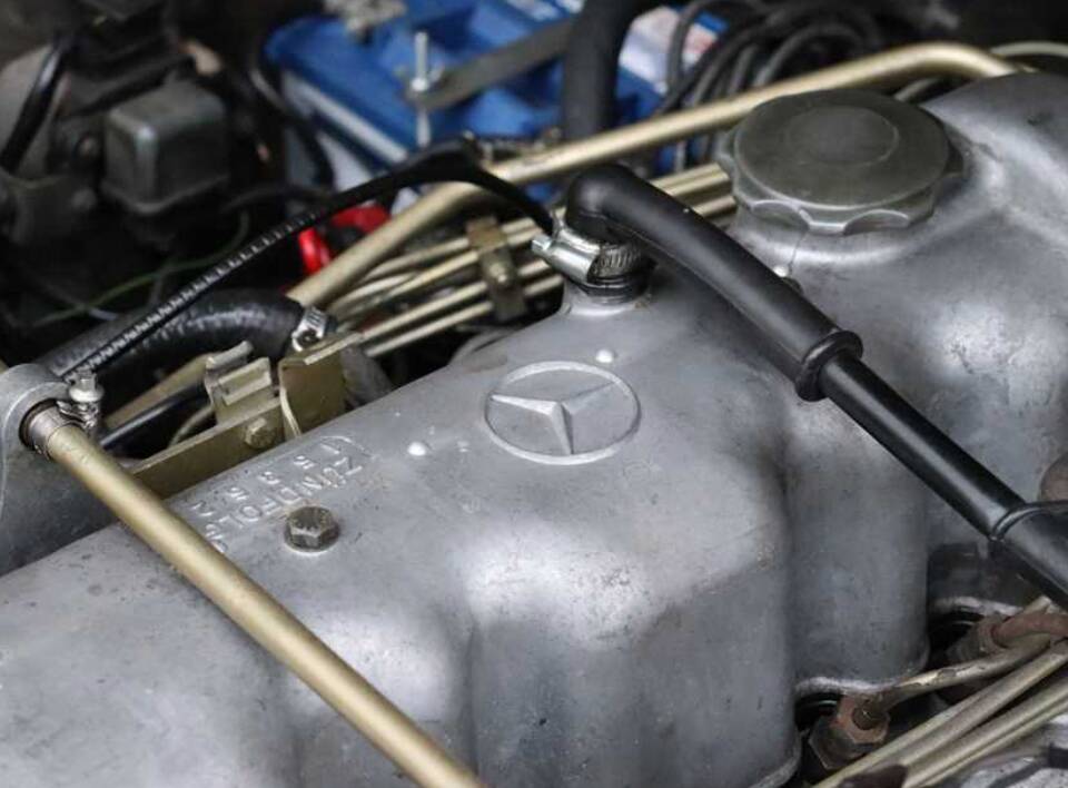 Imagen 25/45 de Mercedes-Benz 280 SL (1968)