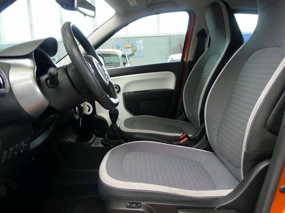 Imagen 34/39 de Renault Twingo 1.0 SCe 65 (2022)