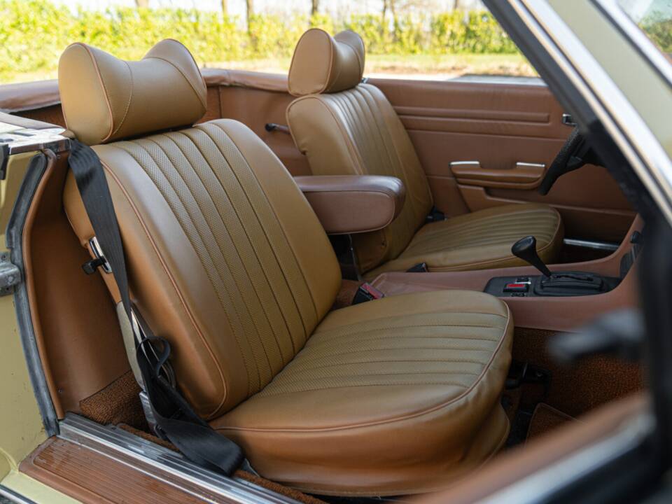 Image 34/50 de Mercedes-Benz 450 SL (1977)