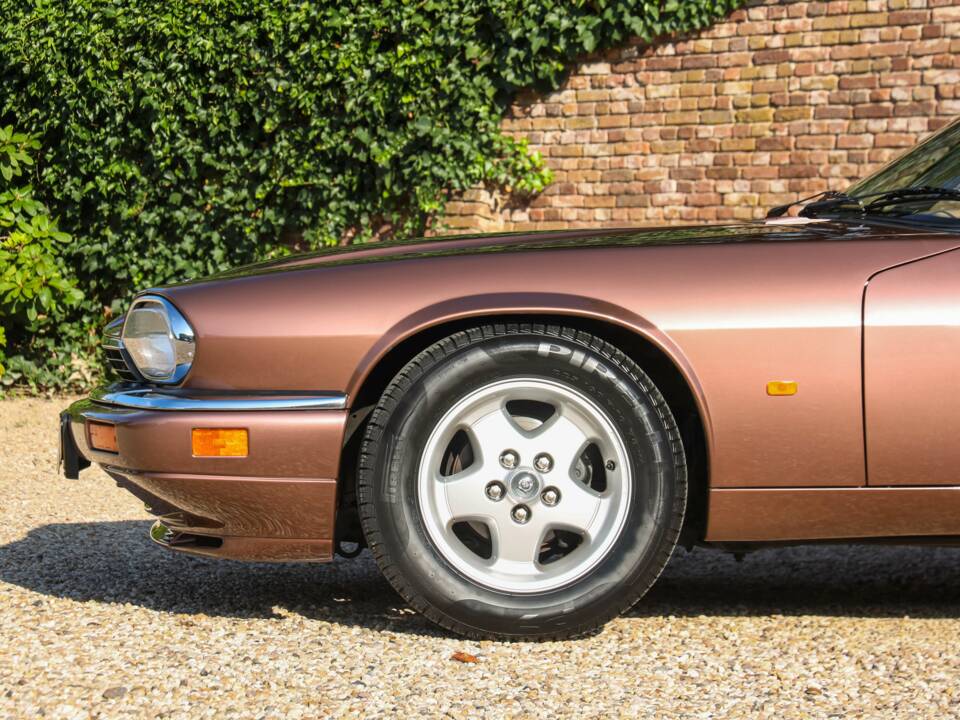 Imagen 36/50 de Jaguar XJS 4.0 (1994)