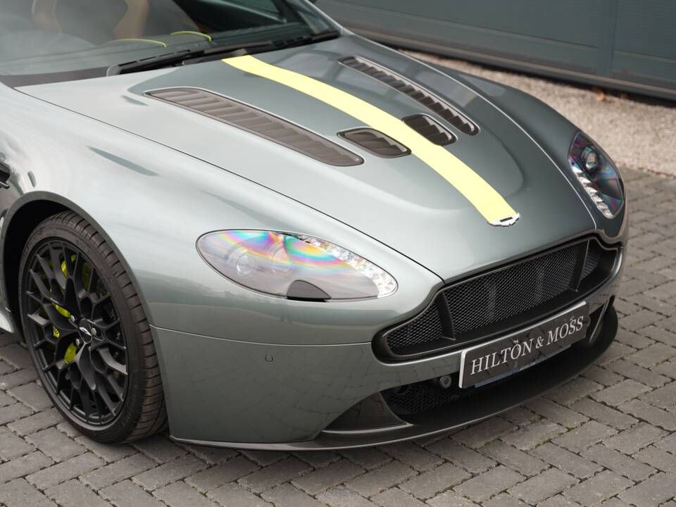 Bild 25/50 von Aston Martin V12 Vantage AMR (2017)