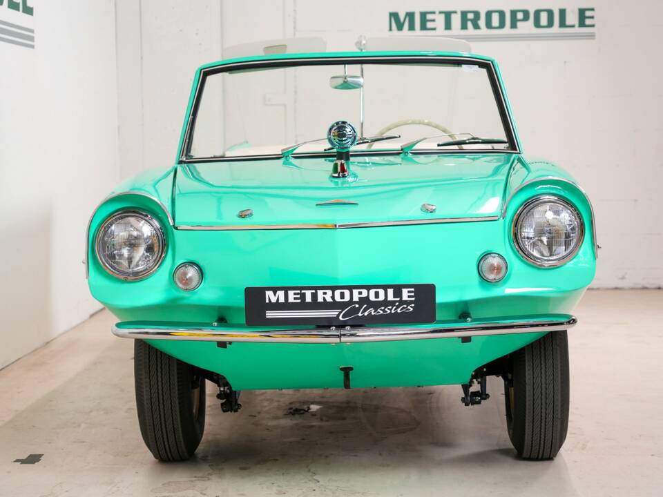 Image 14/42 de Amphicar 770 (1964)