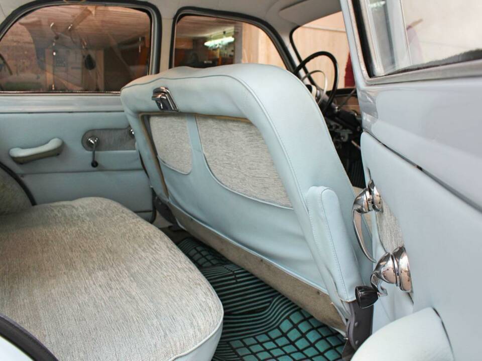 Image 17/47 of Alfa Romeo Giulietta TI (1961)