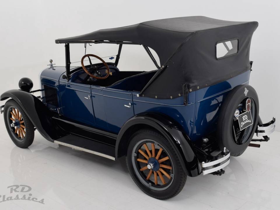 Image 4/24 of Chevrolet Capitol Series AA (1927)