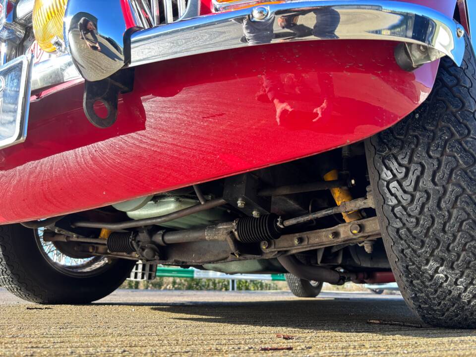 Afbeelding 25/39 van MG MGC GT (1969)