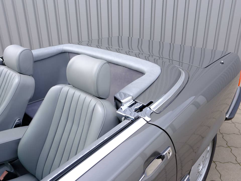 Image 45/96 of Mercedes-Benz 560 SL (1987)