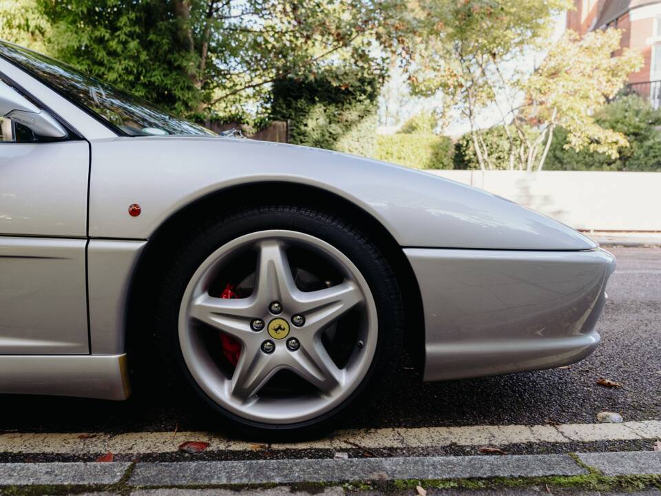 Bild 47/50 von Ferrari F 355 GTS (1998)