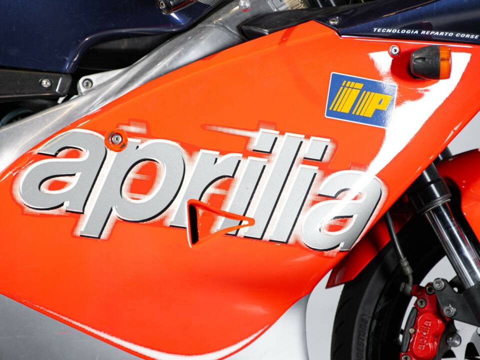 Image 36/50 of Aprilia RS 125 (1999)