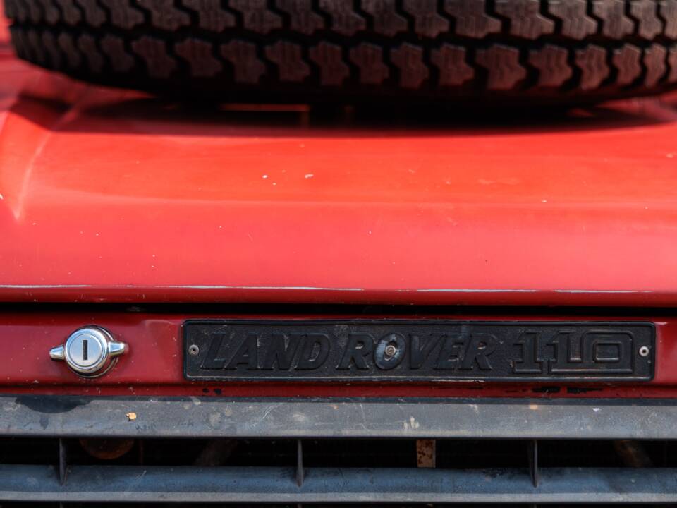 Afbeelding 25/50 van Land Rover Defender 110 (1983)